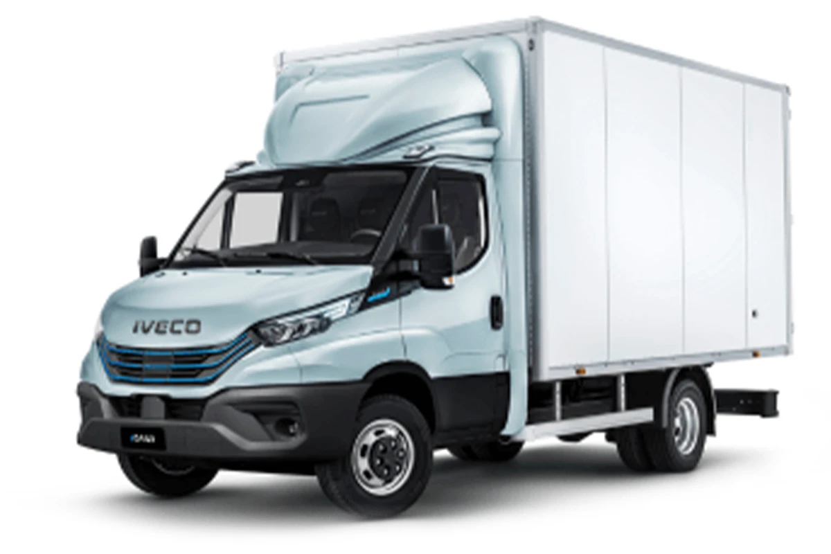 Samochód na wynajem - Iveco Kontener Winda 10 EP